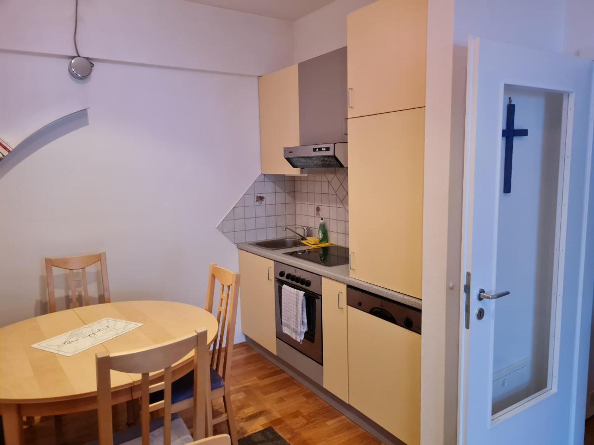 Ferienwohnung Salburg,Tröpolach Exterior foto